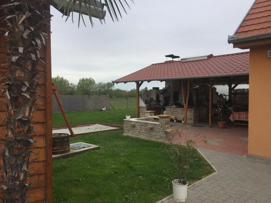 Bíbic Vendégházak Nagybajom Exterior foto