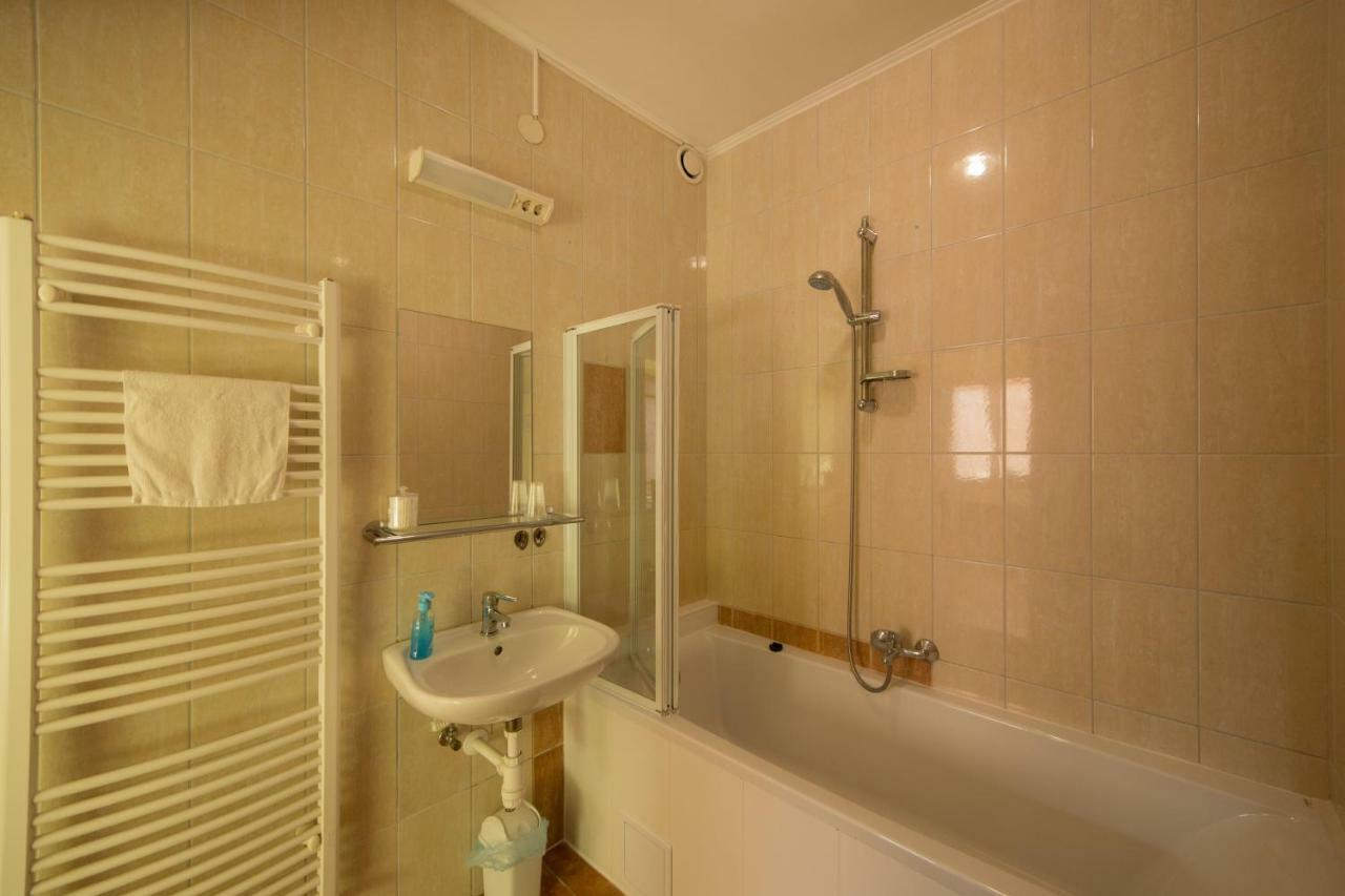 Bíbic Vendégházak Nagybajom Exterior foto